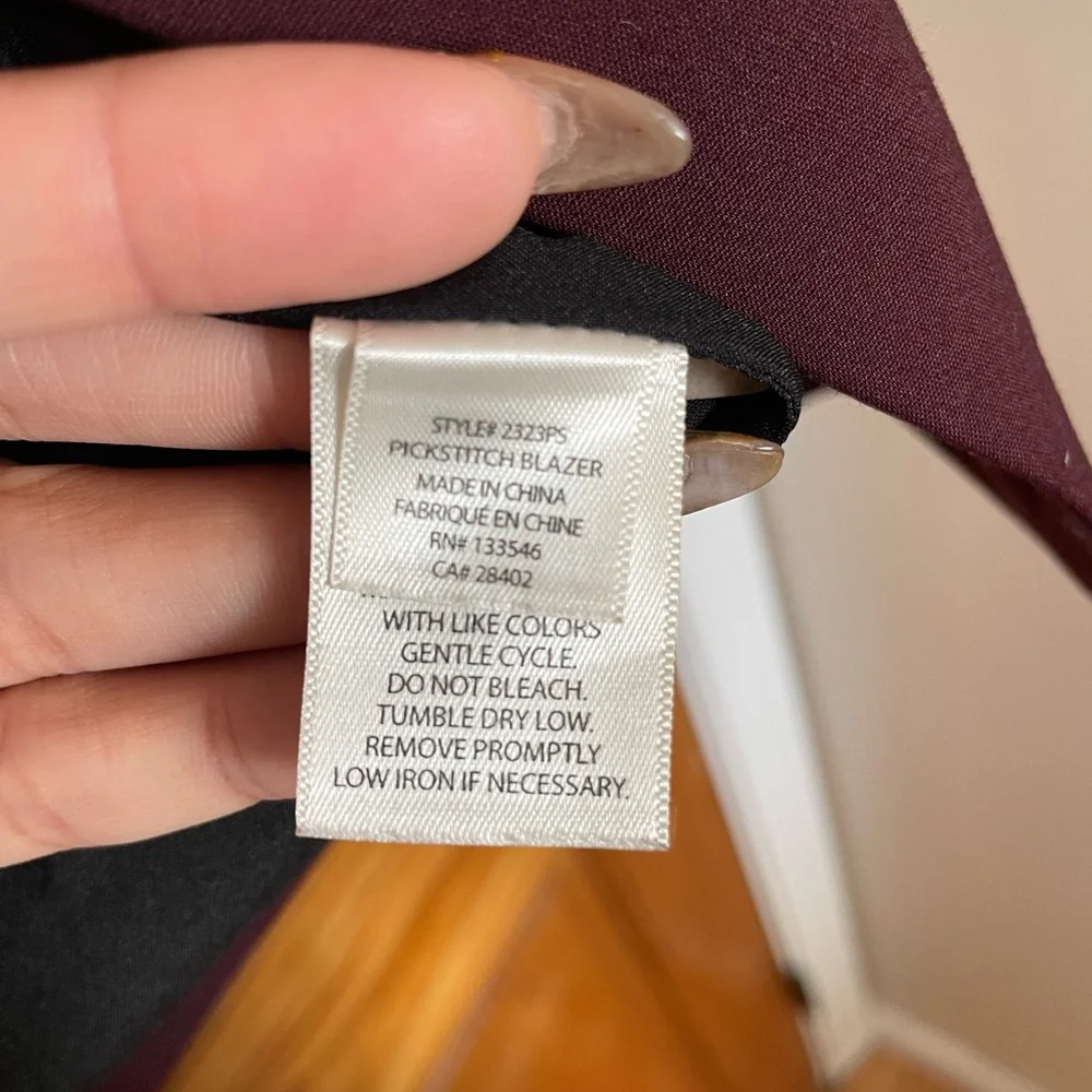 Blazer - Picture 6 of 7
